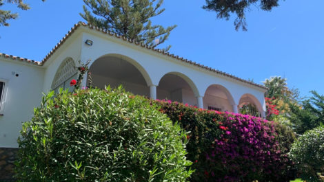 3 bedroom Villas for sale in Marbesa – R5185990