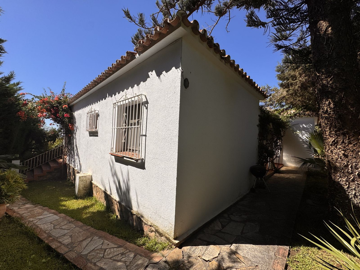 3 bedroom Villas for sale in Marbesa – R5185990