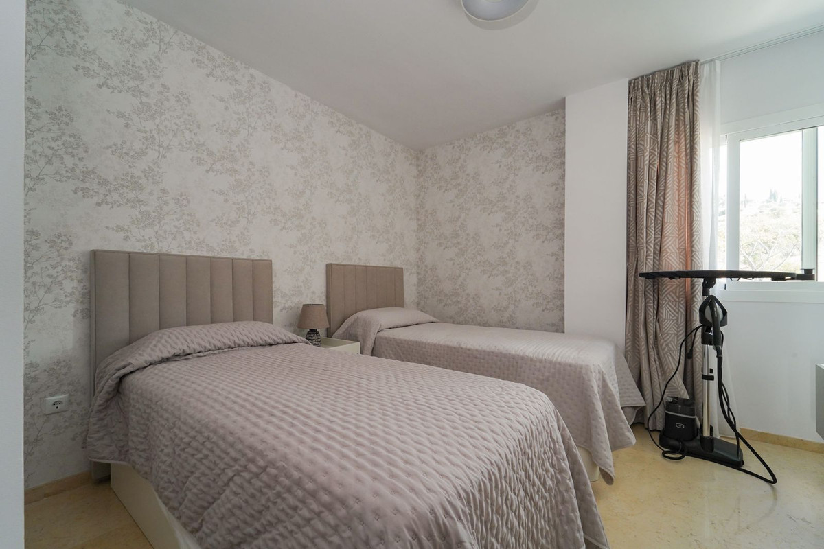 3 bedroom Apartments for sale in Elviria – R5200084 3 bedroom Apartments for sale in Elviria – R5200084