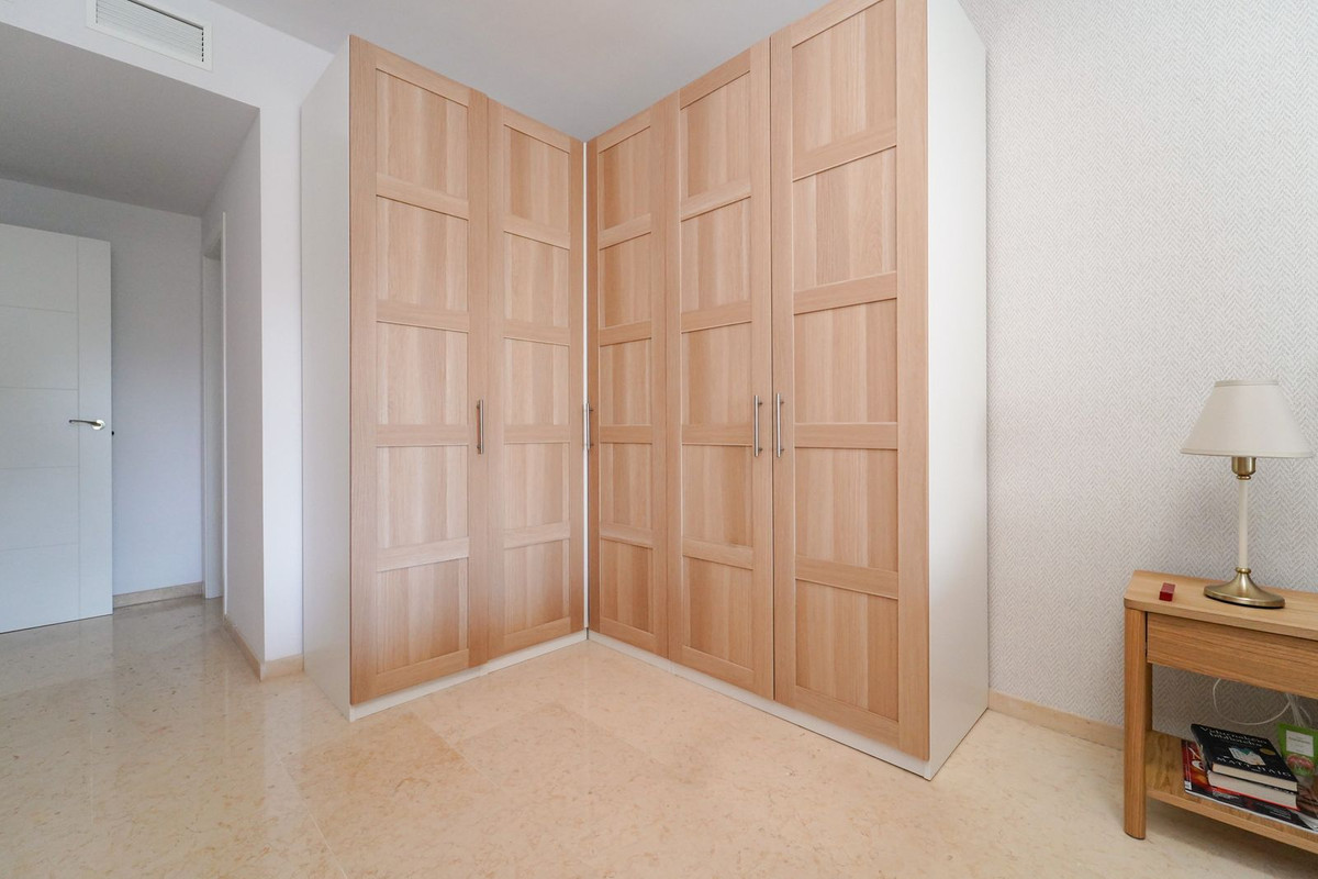 3 bedroom Apartments for sale in Elviria – R5200084 3 bedroom Apartments for sale in Elviria – R5200084