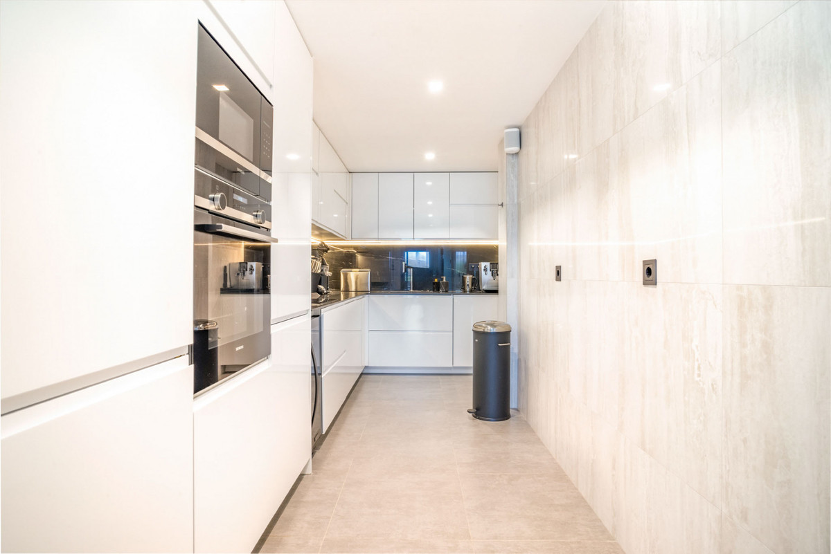 2 bedroom Penthouses for sale in Los Arqueros – R5200330 2 bedroom Penthouses for sale in Los Arqueros – R5200330
