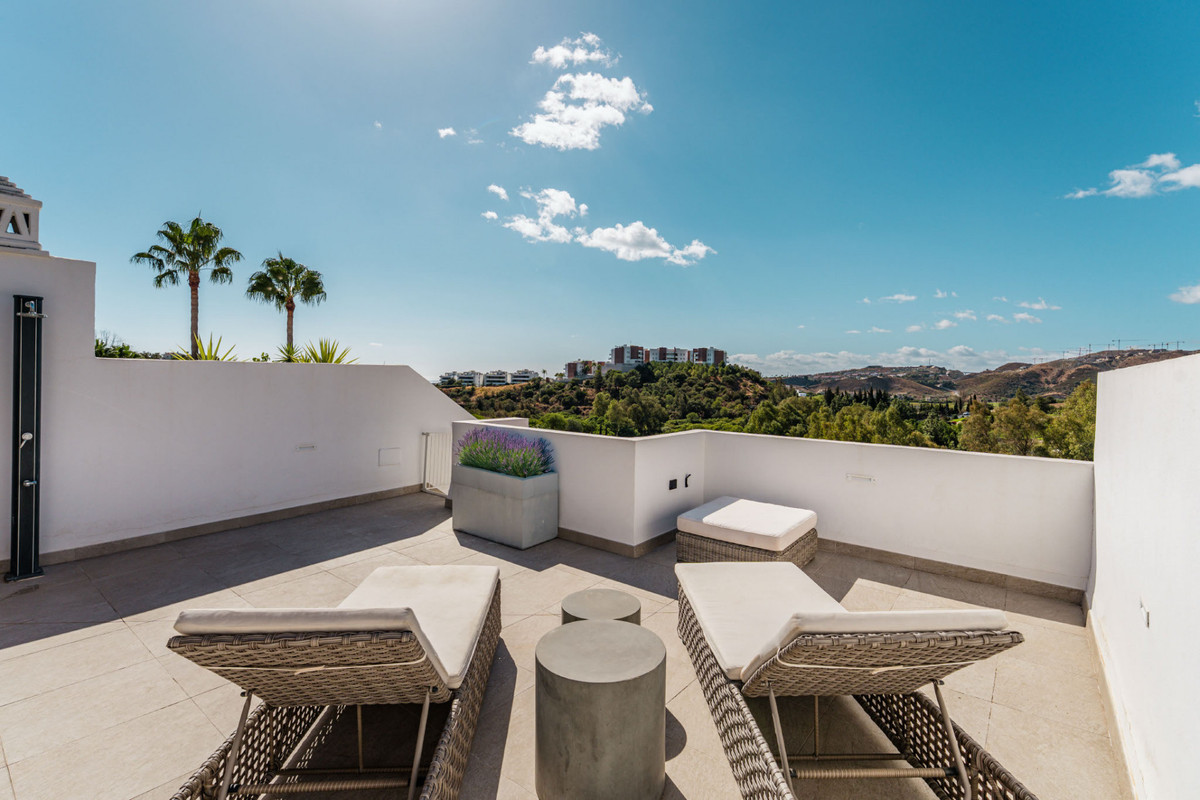 2 bedroom Penthouses for sale in Los Arqueros – R5200330 2 bedroom Penthouses for sale in Los Arqueros – R5200330