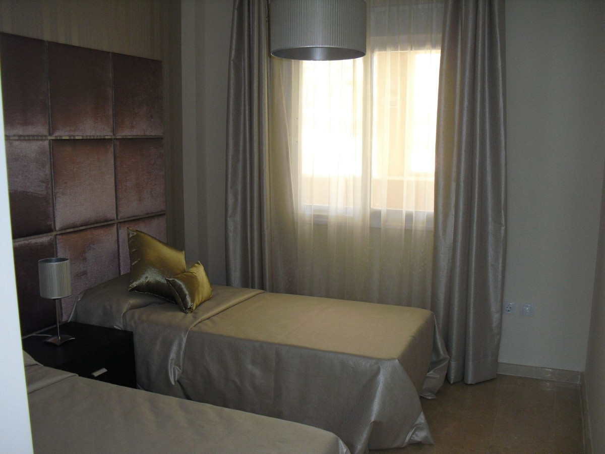 Aticos de 3 dormitorios en venta en Mijas – R4325074