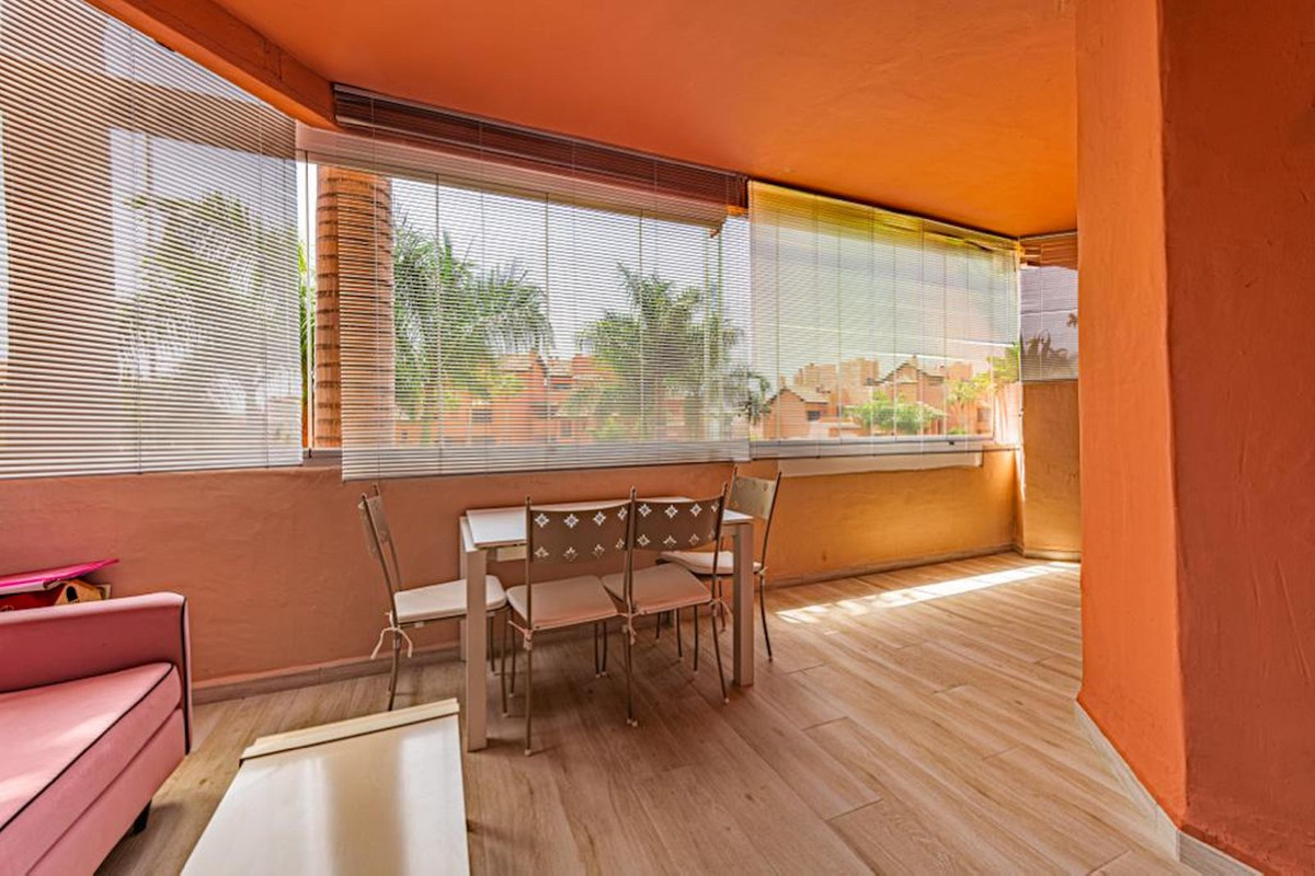 Apartamentos de 2 dormitorios en venta en Nueva Milla de Oro – R4298473