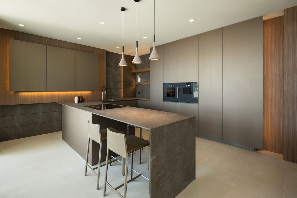 5 bedroom Villas for sale in Los Flamingos – R5200333