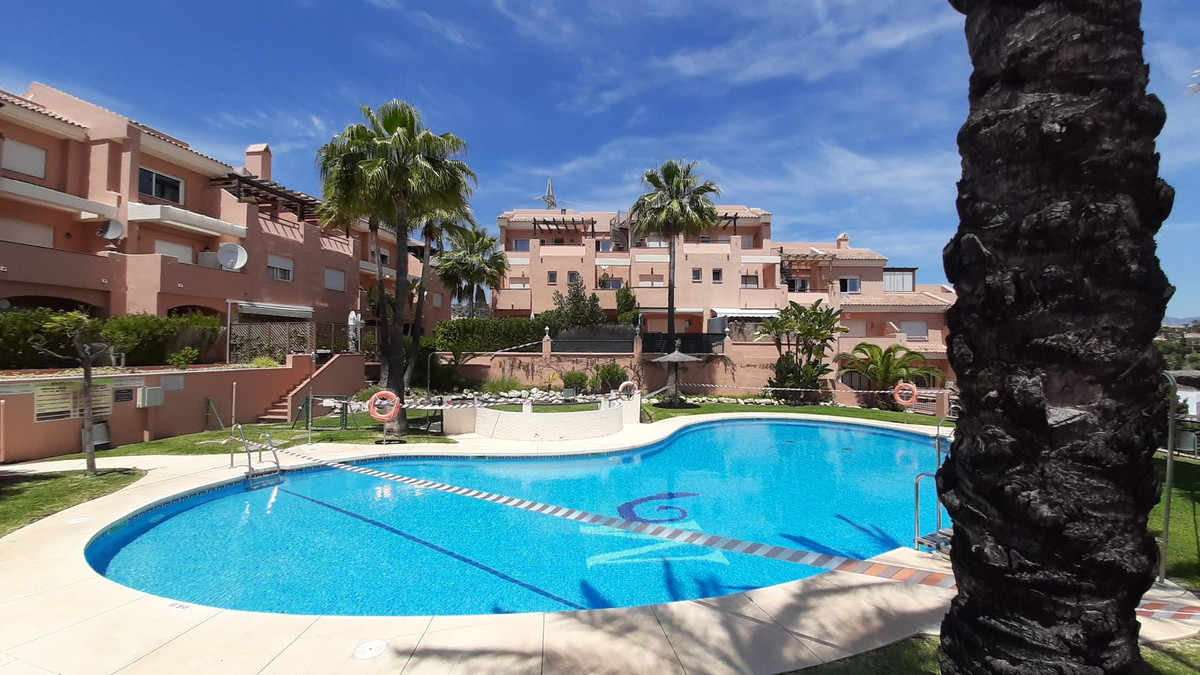 Apartamentos de 2 dormitorios en venta en Riviera del Sol – R5169274