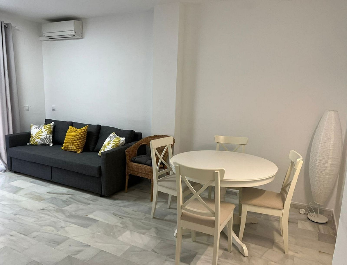 Apartamentos de 3 dormitorios en venta en Guadalmina Baja – R5169193