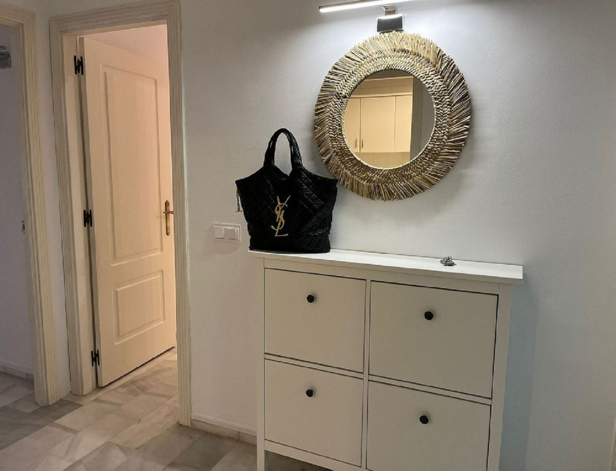 Apartamentos de 3 dormitorios en venta en Guadalmina Baja – R5169193