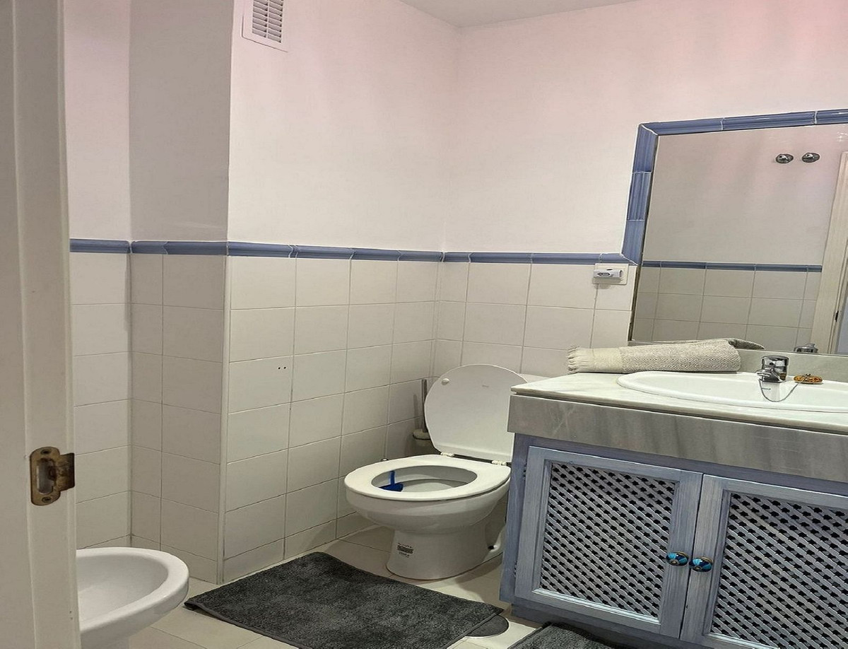 Apartamentos de 3 dormitorios en venta en Guadalmina Baja – R5169193