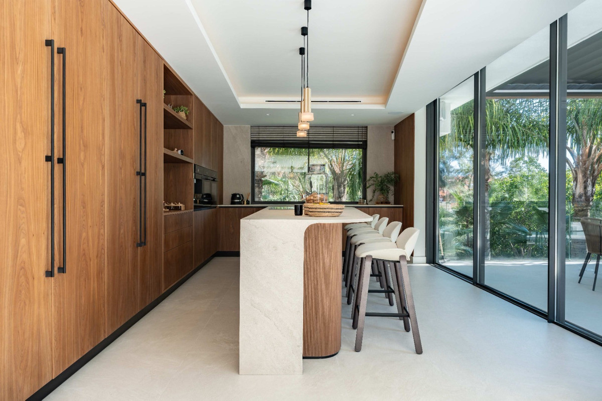 5 bedroom Villas for sale in Hacienda Las Chapas – R4972735 5 bedroom Villas for sale in Hacienda Las Chapas – R4972735