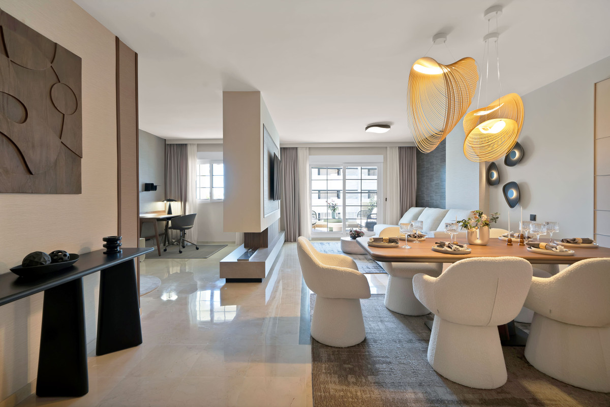 2 bedroom Apartments for sale in Marbella – R5185486