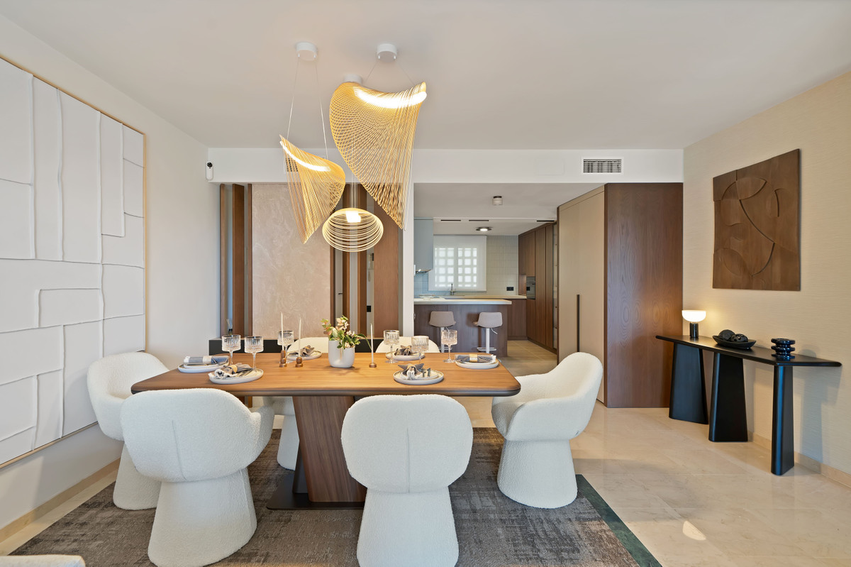 2 bedroom Apartments for sale in Marbella – R5185486