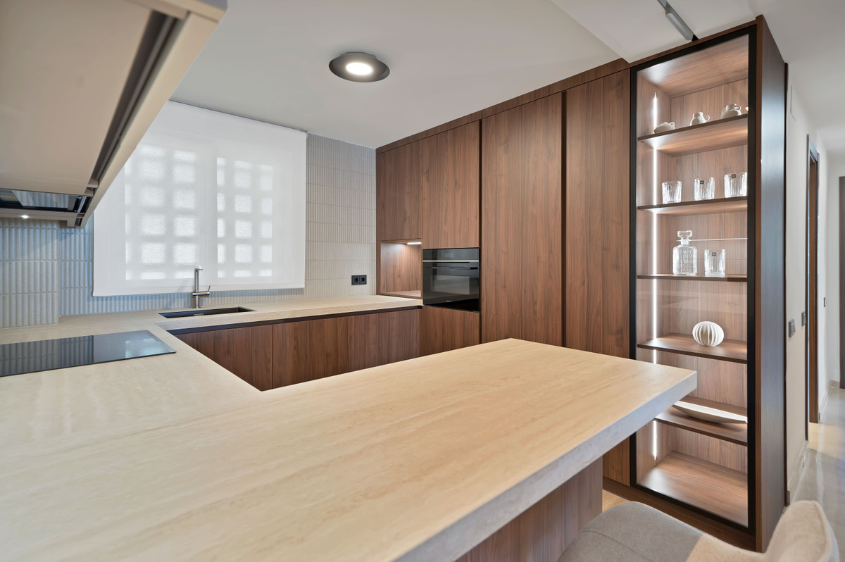 2 bedroom Apartments for sale in Marbella – R5185486