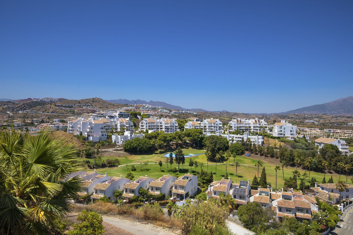 Apartamentos de 4 dormitorios en venta en Riviera del Sol – R5192245