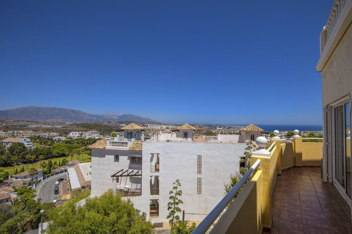 Apartamentos de 4 dormitorios en venta en Riviera del Sol – R5192245