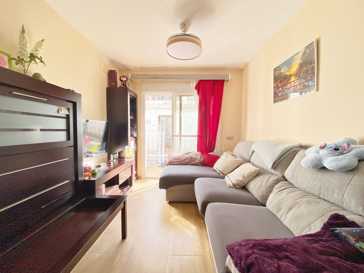 3 bedroom Apartments for sale in Marbella – R5191933