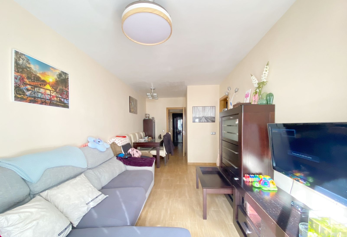 3 bedroom Apartments for sale in Marbella – R5191933