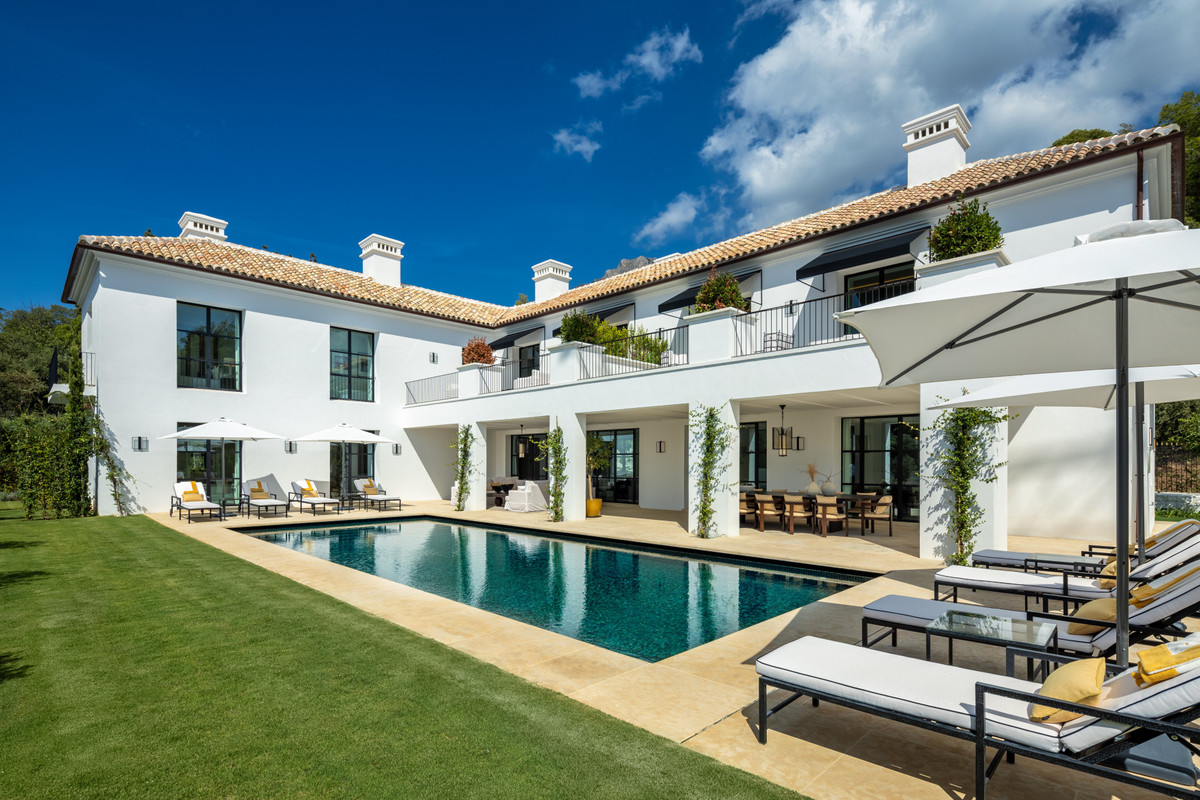 6 bedroom Villas for sale in Milla de Oro – R5156452 6 bedroom Villas for sale in Milla de Oro – R5156452