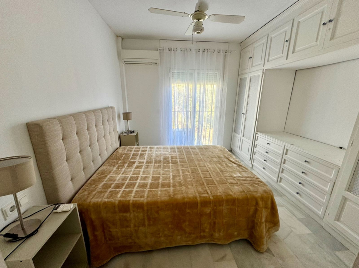 Apartamentos de 3 dormitorios en venta en Guadalmina Baja – R5179687