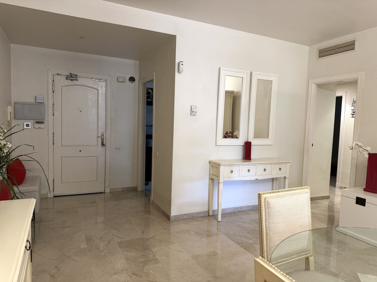 3 bedroom Apartments for sale in Marbella – R5169424