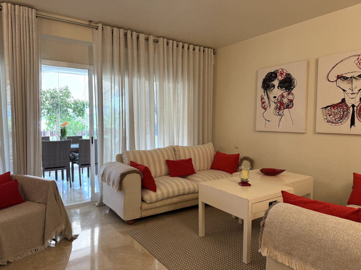 3 bedroom Apartments for sale in Marbella – R5169424