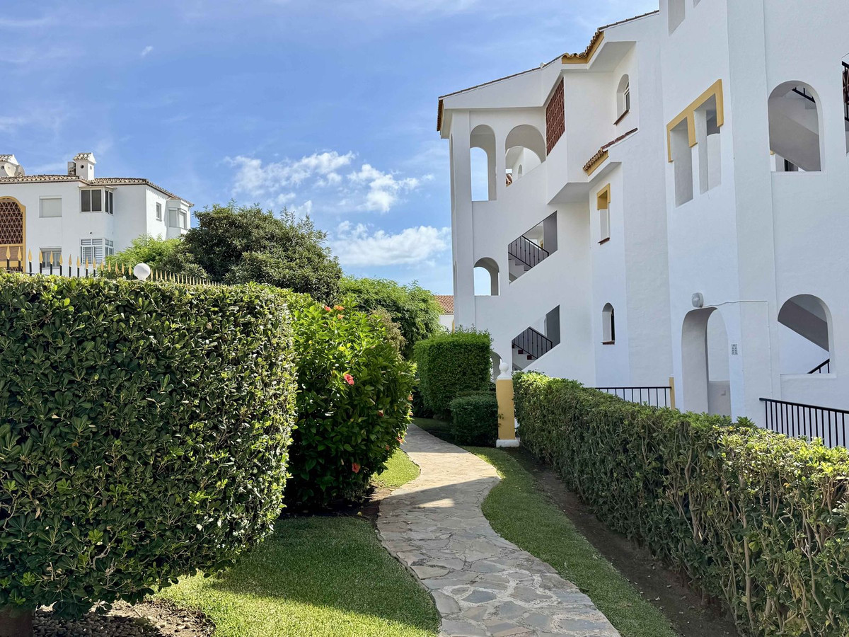 Apartamentos de 2 dormitorios en venta en Riviera del Sol – R5177401
