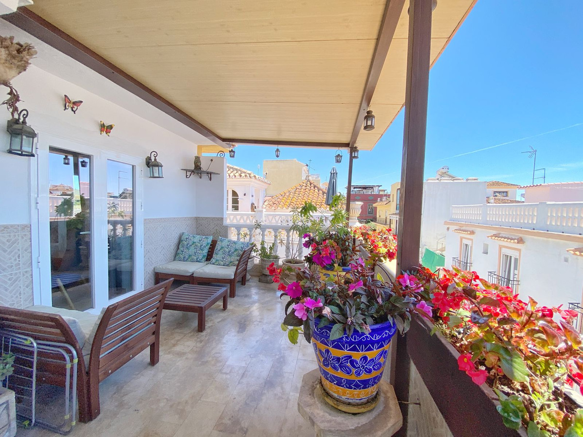 1 bedroom Penthouses for sale in Marbella – R5186044
