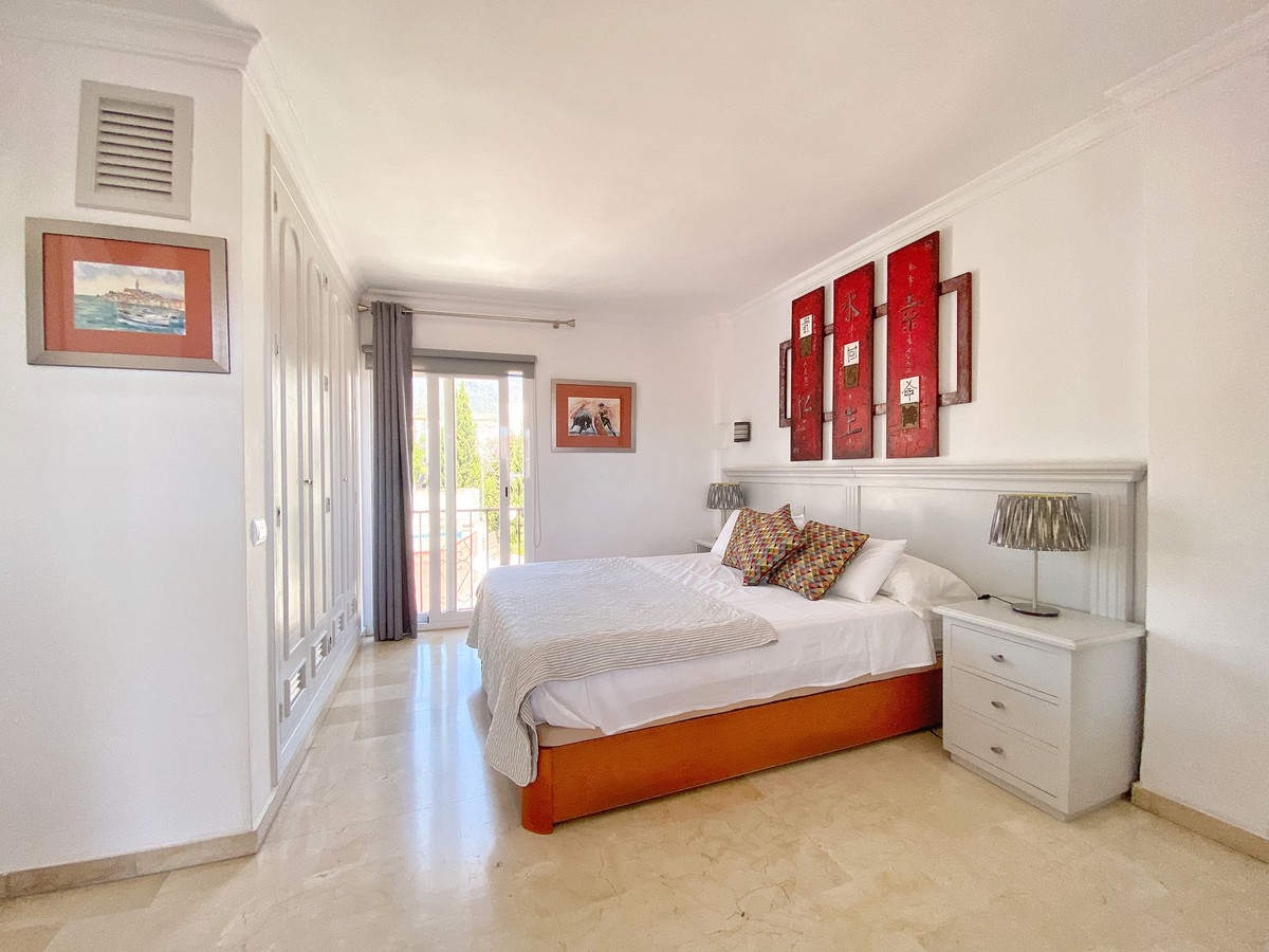 1 bedroom Penthouses for sale in Marbella – R5186044