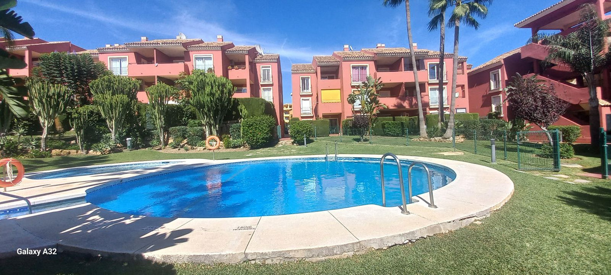 3 bedroom Apartments for sale in Riviera del Sol – R5182570
