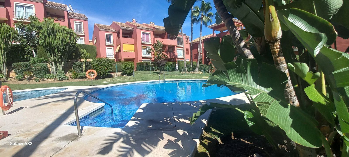 3 bedroom Apartments for sale in Riviera del Sol – R5182570