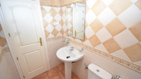Apartamentos de 2 dormitorios en venta en Elviria – R5168635