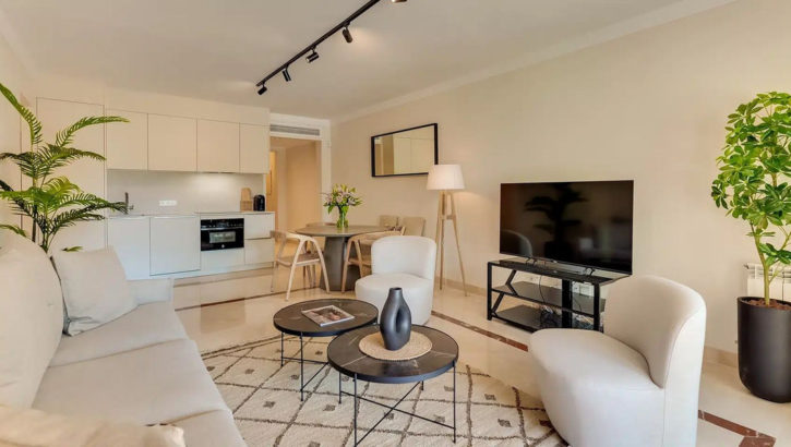Apartamentos de 3 dormitorios en venta en Marbella – R5043964 en 