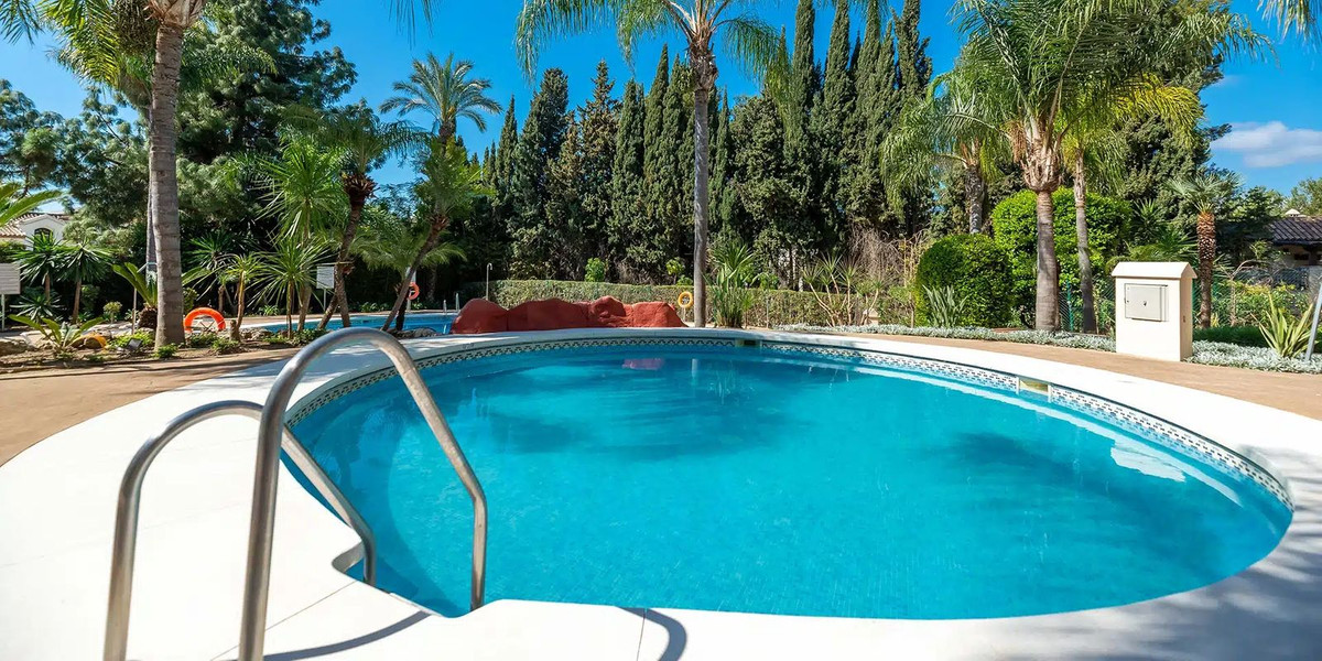 Apartamentos de 3 dormitorios en venta en Marbella – R5043964 Apartamentos de 3 dormitorios en venta en Marbella – R5043964