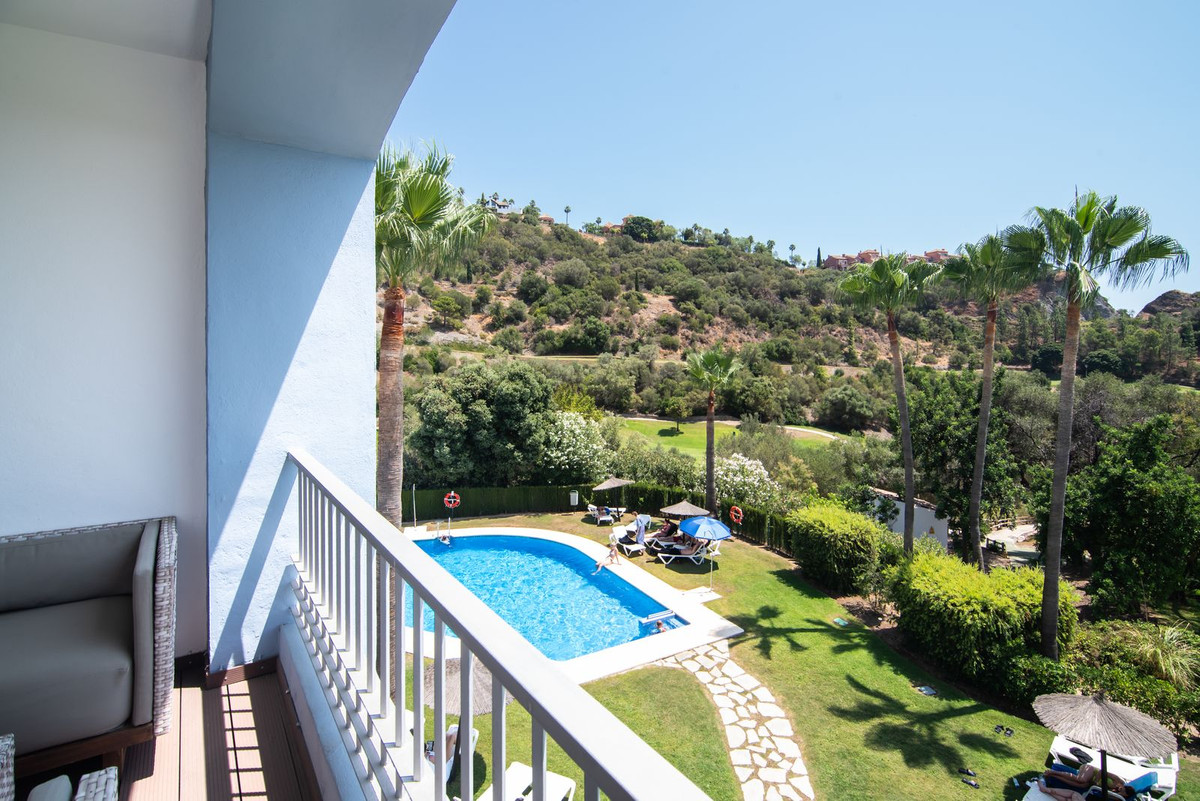 Aticos de 3 dormitorios en venta en Los Arqueros – R5180002