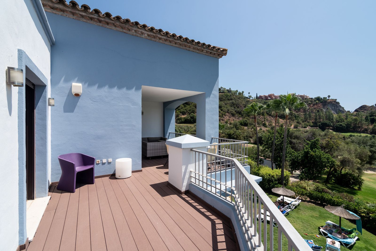 Aticos de 3 dormitorios en venta en Los Arqueros – R5180002
