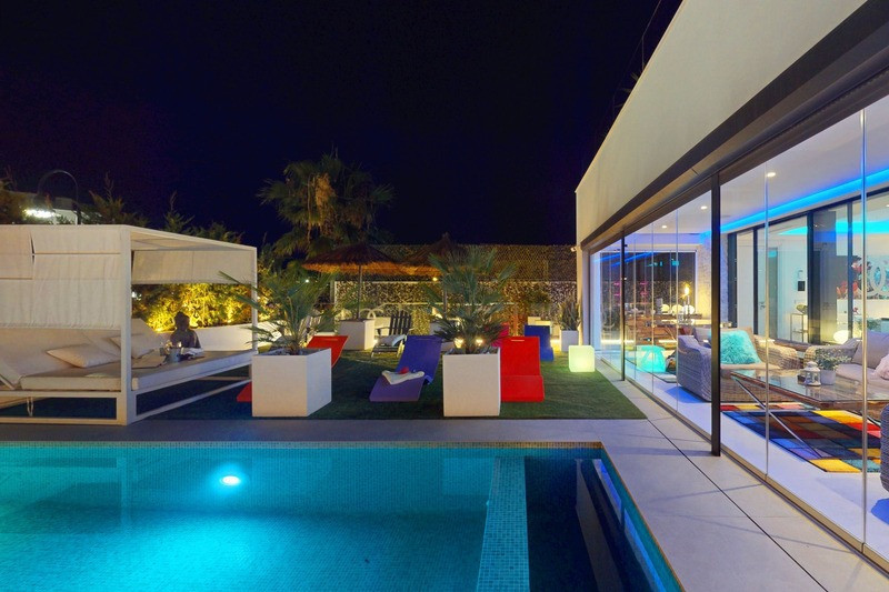 5 bedroom Villas for sale in La Cala de Mijas – R5077543