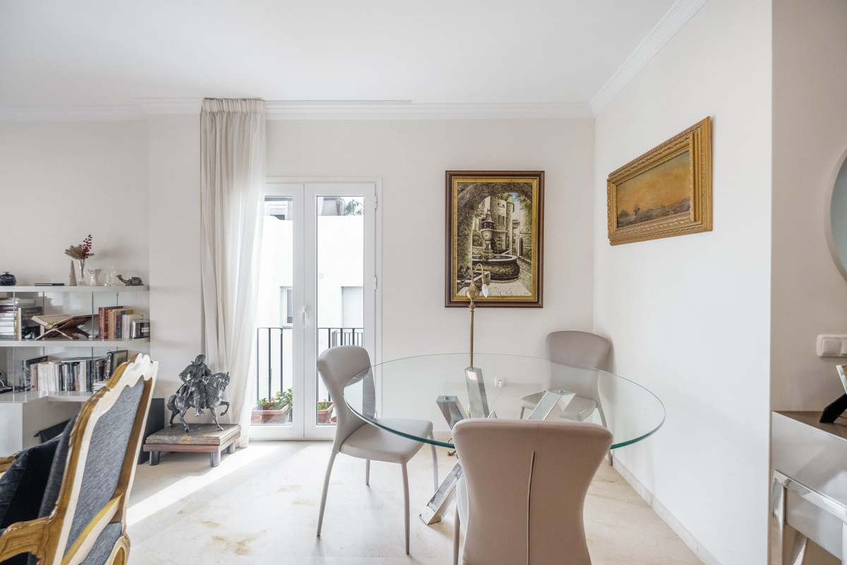 3 bedroom Apartments for sale in Milla de Oro – R5182621