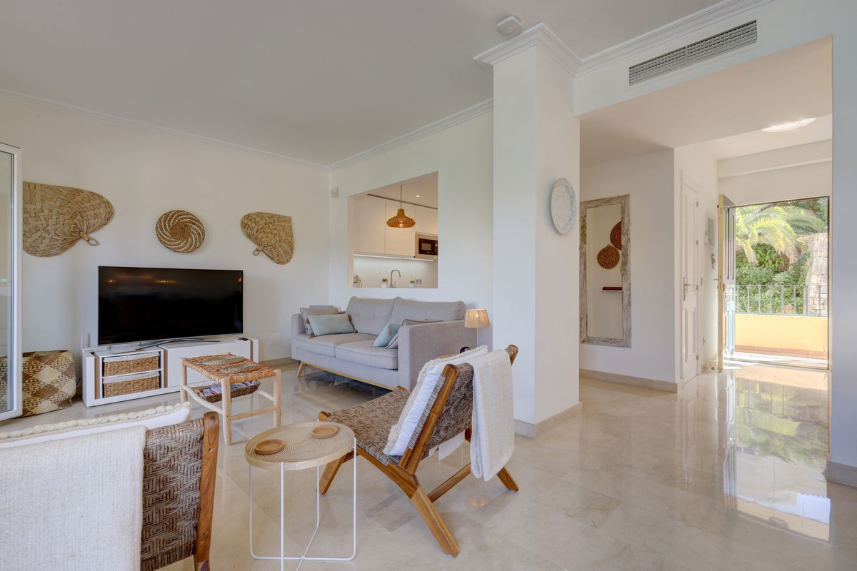 3 bedroom Apartments for sale in La Quinta – R5173564