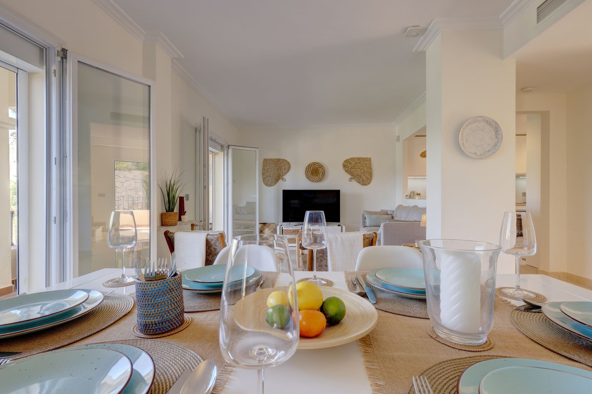 3 bedroom Apartments for sale in La Quinta – R5173564