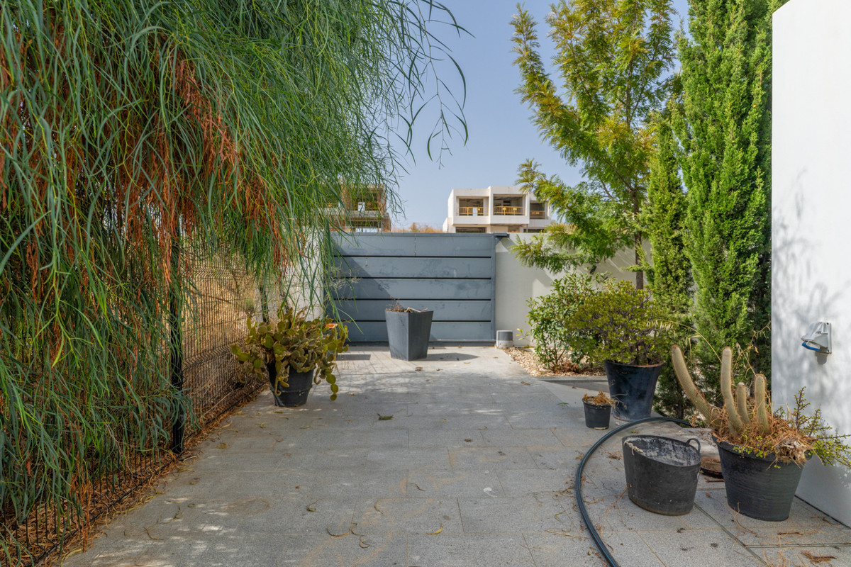 3 bedroom Villas for sale in Nueva Milla de Oro – R5153578