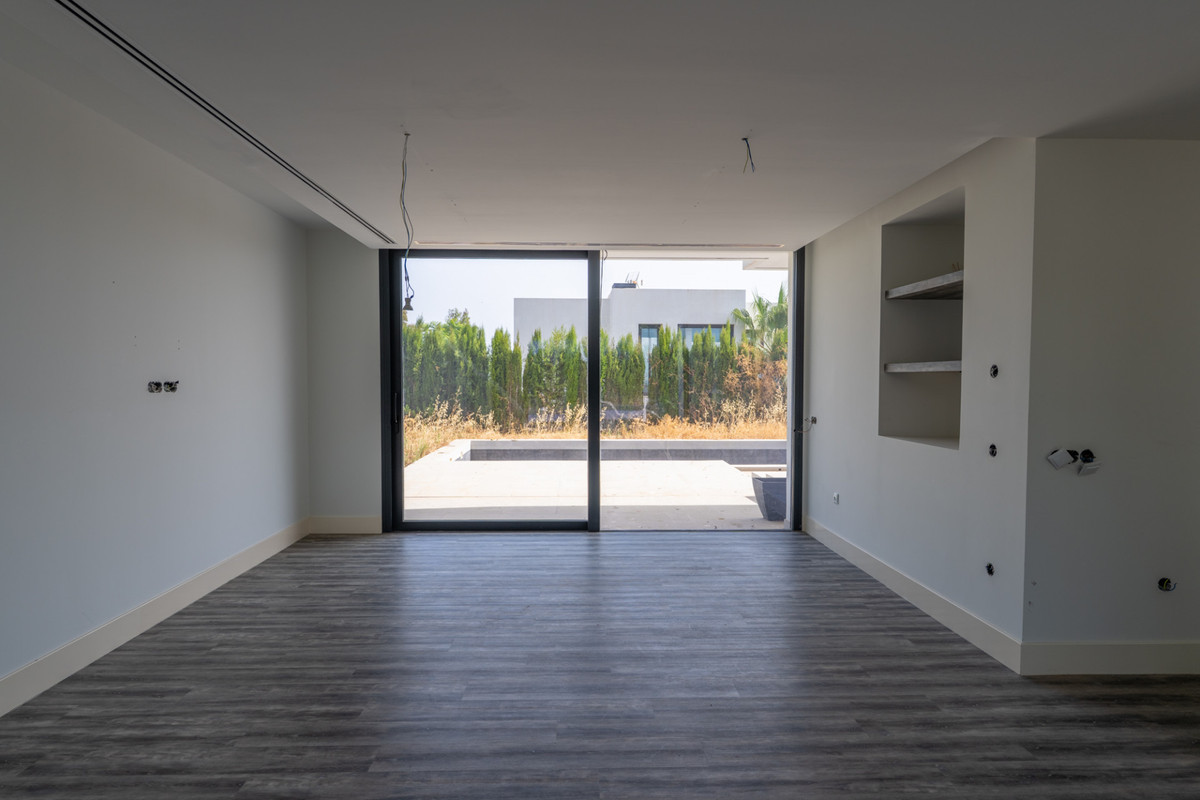 3 bedroom Villas for sale in Nueva Milla de Oro – R5153578