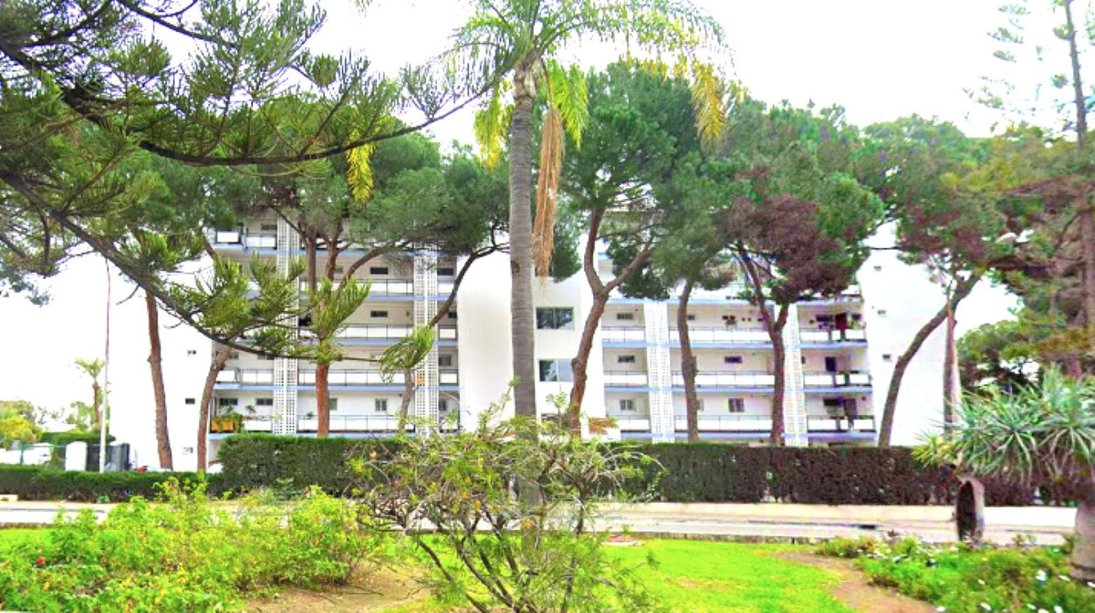2 bedroom Apartments for sale in Marbella – R5183089
