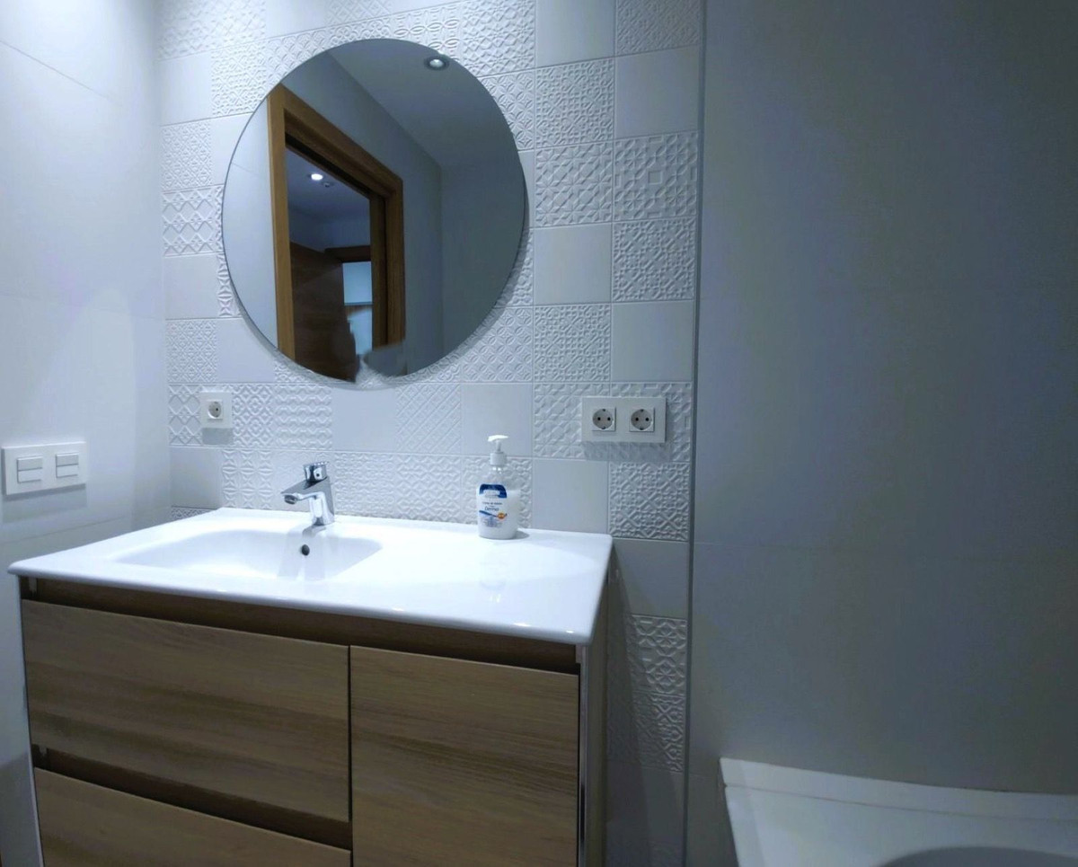 2 bedroom Apartments for sale in Marbella – R5183089
