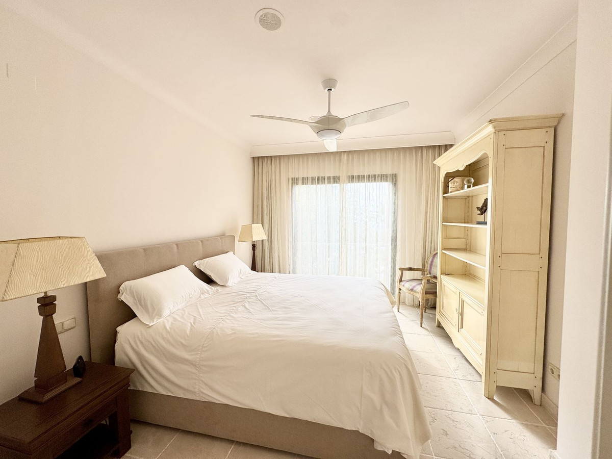 Apartamentos de 3 dormitorios en venta en Los Flamingos – R5195032