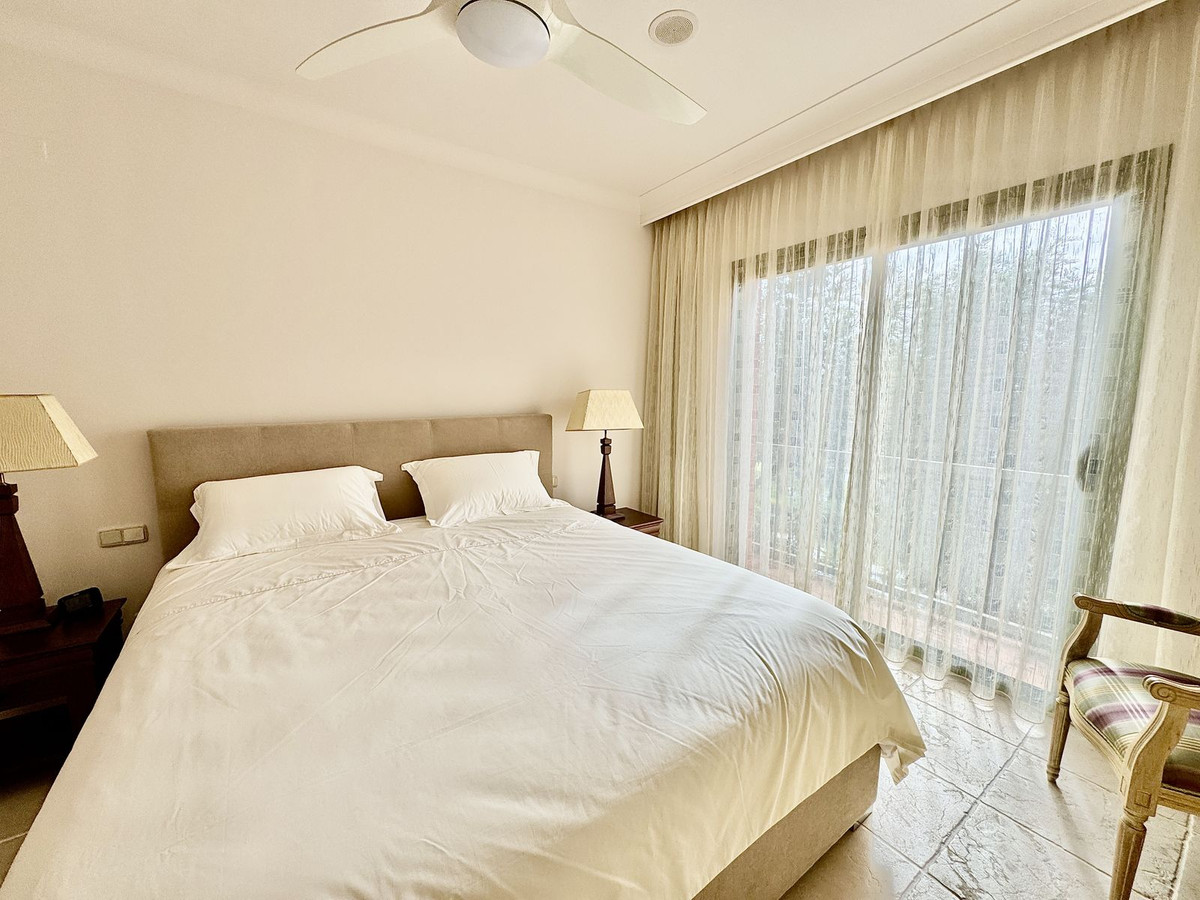 Apartamentos de 3 dormitorios en venta en Los Flamingos – R5195032