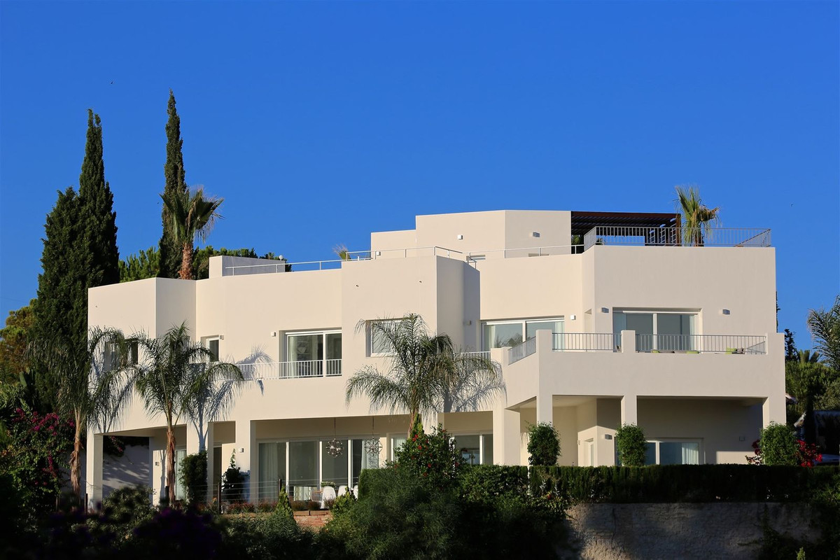 Villas de 4 dormitorios en venta en El Rosario – R5198476