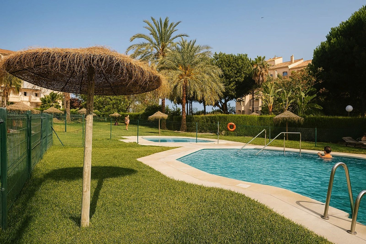 Apartamentos de 3 dormitorios en venta en Selwo – R5179414