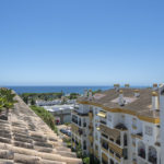 Apartamentos de 4 dormitorios en venta en Milla de Oro – R5110753