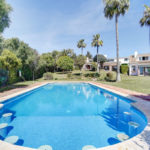 4 bedroom Villas for sale in Calahonda – R5008273