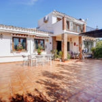 4 bedroom Villas for sale in Calahonda – R5008273